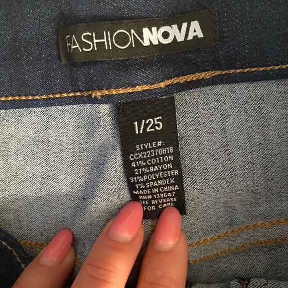 Fashion Nova Curve Your Ways Skinny Jean - Picture 5 of 5